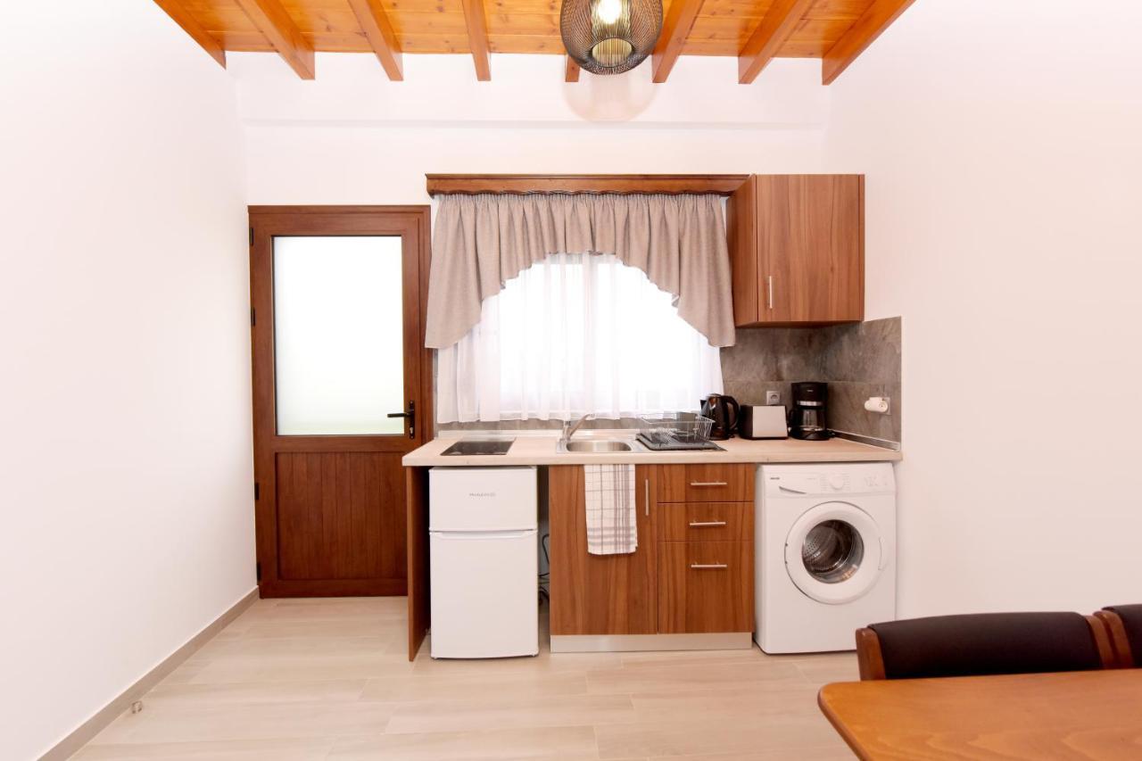 Paraskevi Luxury Apartments Kattavía 외부 사진